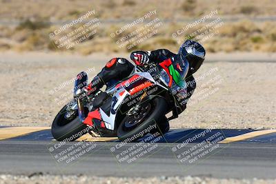 media/Jan-09-2022-SoCal Trackdays (Sun) [[2b1fec8404]]/Turn 11 (935am)/